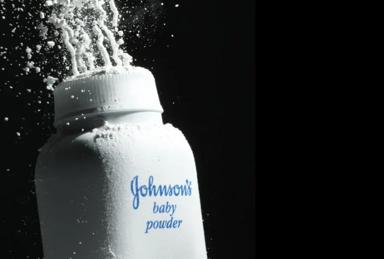 Tribunal aprueba demanda colectiva contra Johnson & Johnson en Escocia