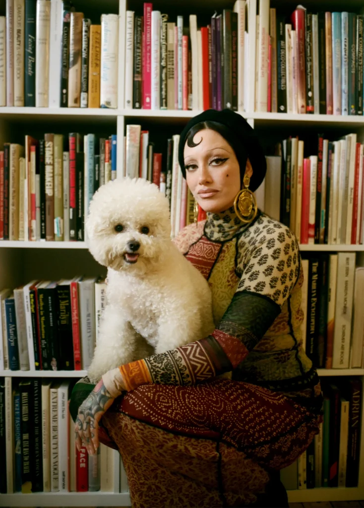 Erin Parsons Launches Online Makeup Archive Featuring Rare Vintage Beauty Artifacts